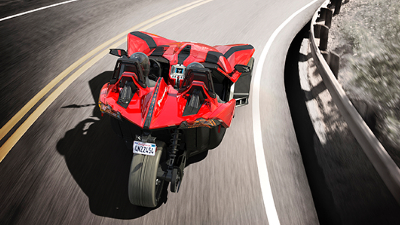 Illustration for article titled The Polaris Slingshot Is Your Amazing New Three-Wheeled Track Machine